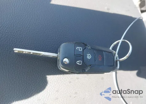 2015 Ford Fusion Se z USA, uszkodzony, nr VIN 1FA6P0HD4F5101590